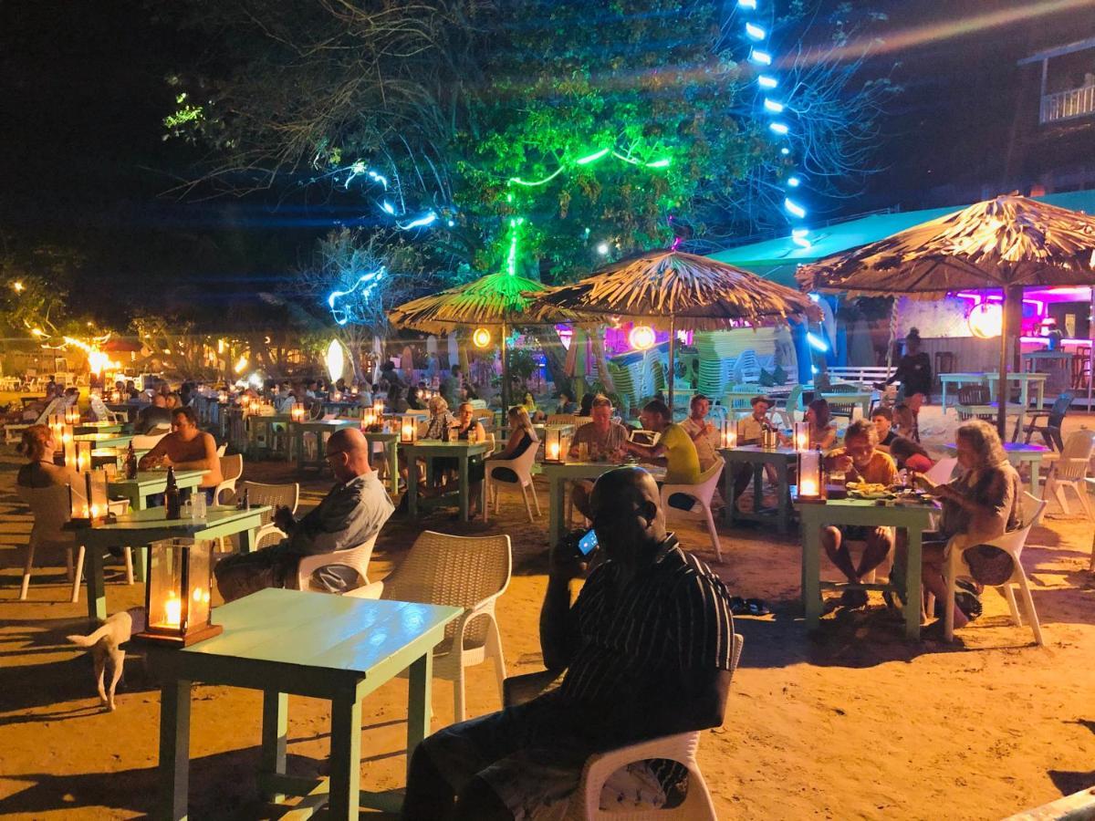 Surf Bar Mirissa Hotel Ngoại thất bức ảnh
